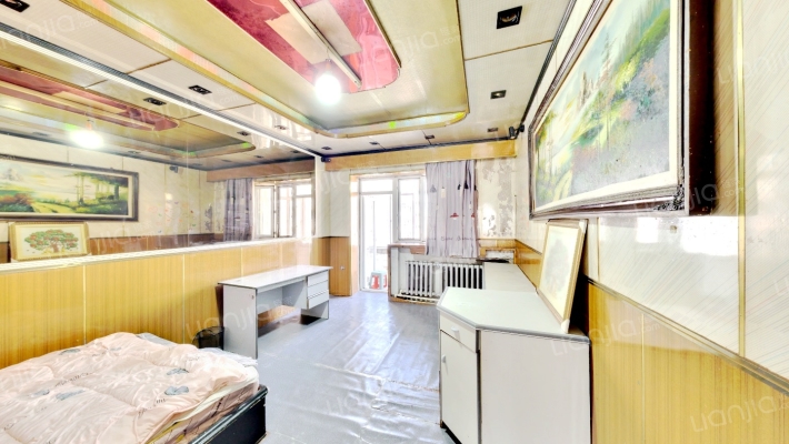 河润街二手房实景图