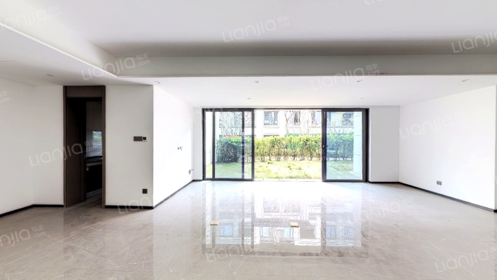 龙湖天曜昱府二组团二手房实景图