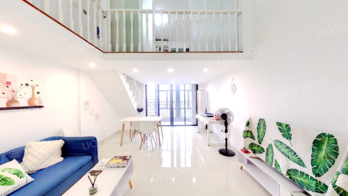 世博广场二手房实景图