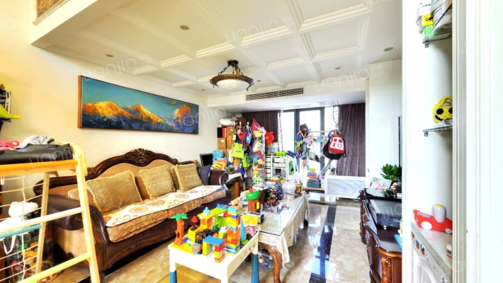 西郊景园二手房实景图