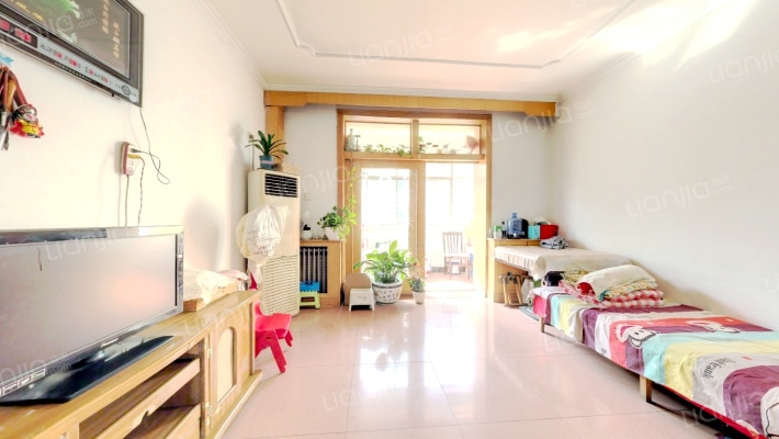 三教堂新村二手房实景图