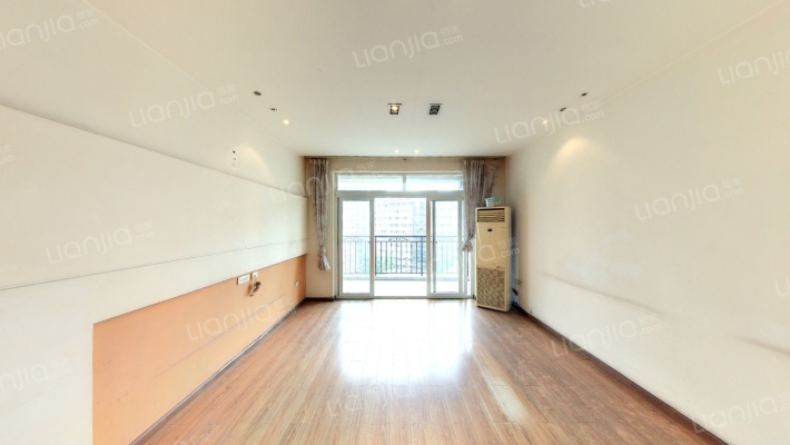 皇冠自由城二手房实景图