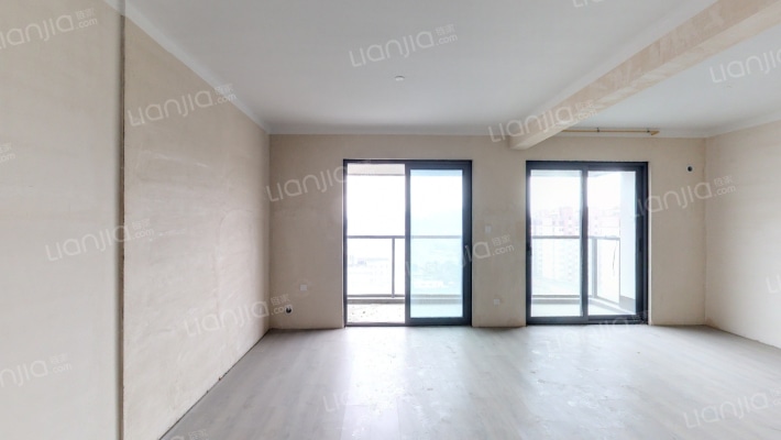 湖成大境二手房实景图