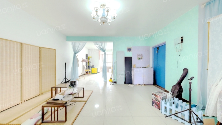 香榭丽都小区二手房实景图