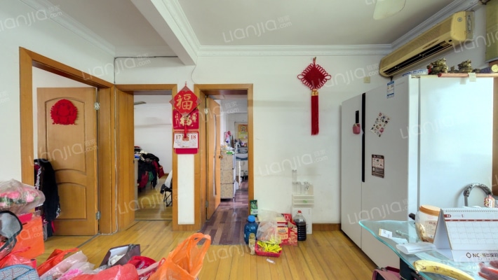 海高新村二手房实景图