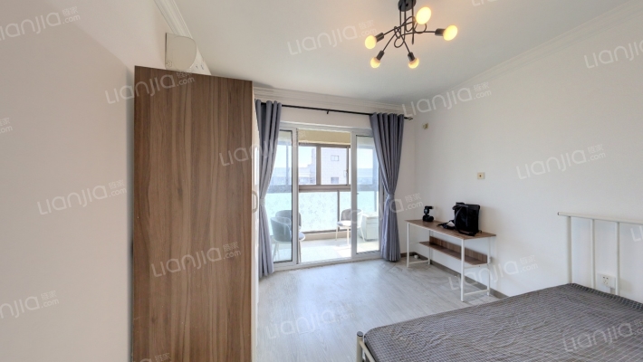 颐盛云锦苑二手房实景图