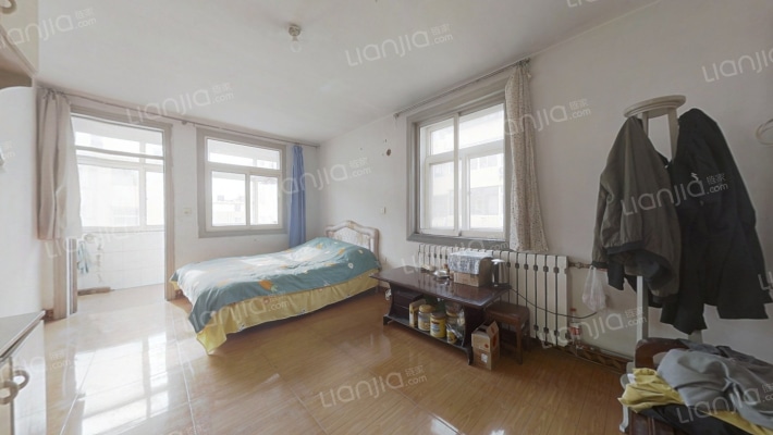 青钢宿舍二手房实景图