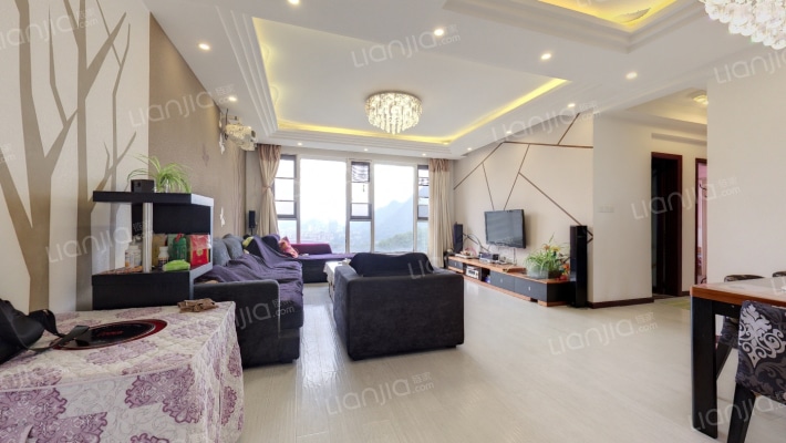 虹祥花郡B区二手房实景图