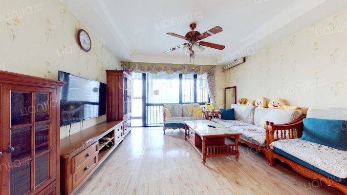 金地梅陇镇四期二手房实景图