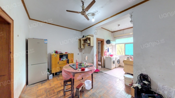 工程学院宿舍二手房实景图