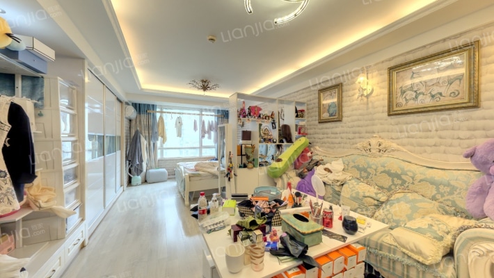 天安恒隆花园二手房实景图