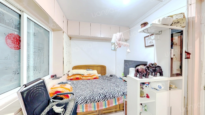 德新街二手房实景图