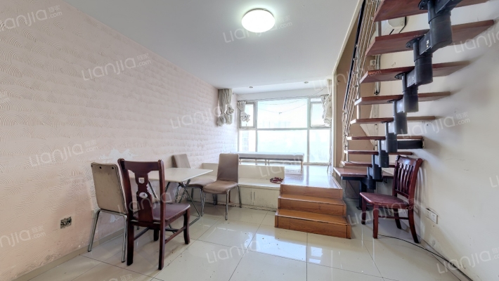 星城铭座二手房实景图