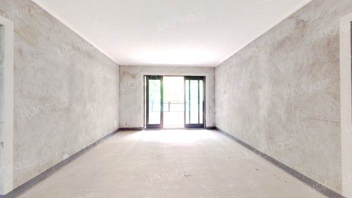 樾千山二手房实景图