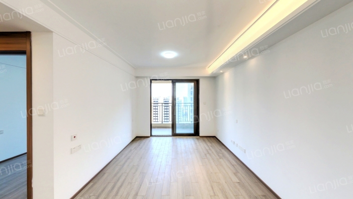 西江瑞府二手房实景图