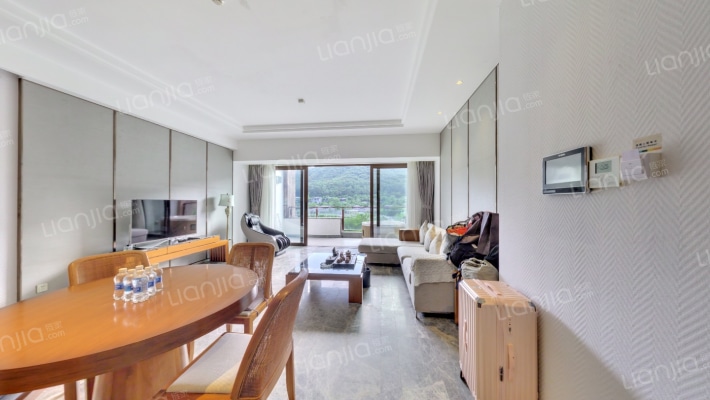 亚龙湾西山渡二手房实景图