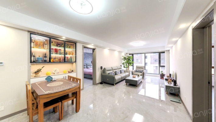 中南旭辉和樾二手房实景图