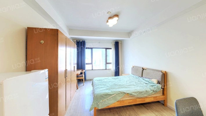 地泰人民公馆二手房实景图