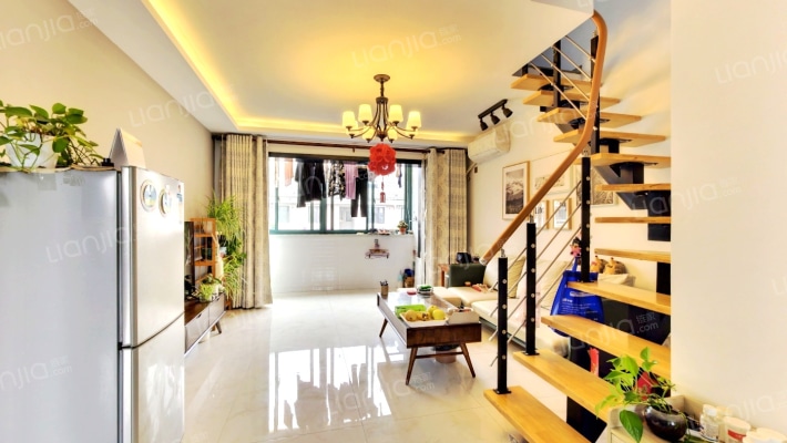 华亭新家三辰苑二手房实景图