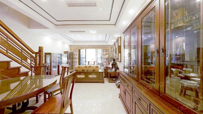 逸翠庄园二期二手房实景图