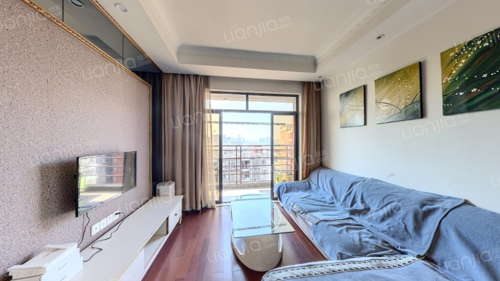 晶城二手房实景图