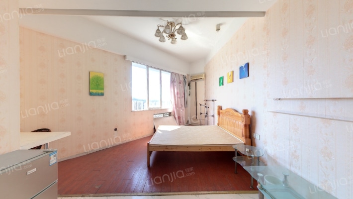 铂晶时代二手房实景图