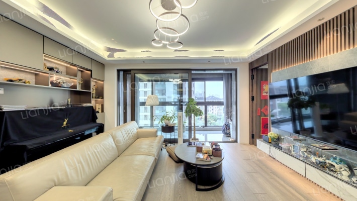 金辉海上铭著二手房实景图