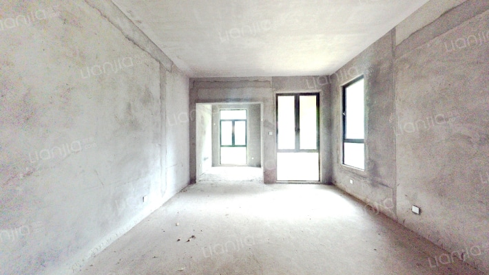 天麓二手房实景图