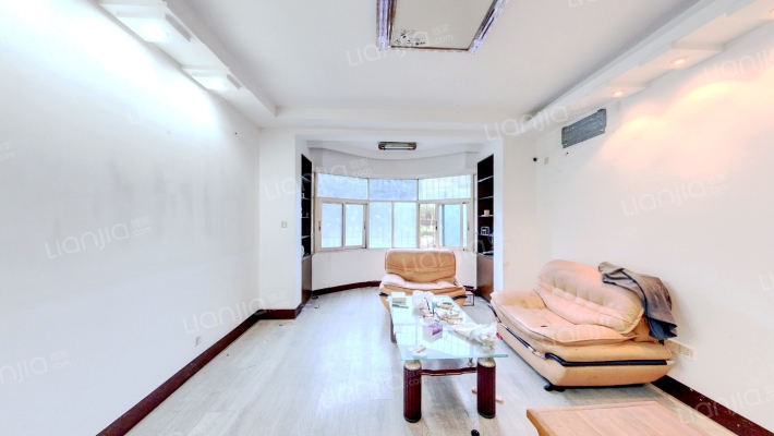 嘉莲花园二手房实景图