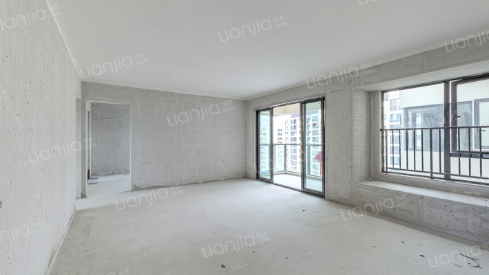 经开吾悦广场二手房实景图