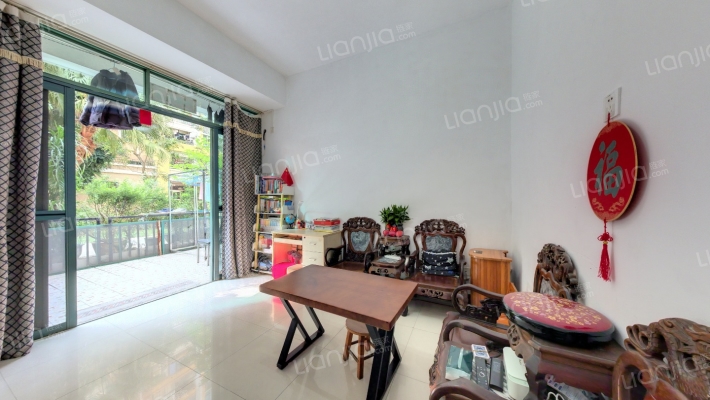 朗晴假日一期二手房实景图