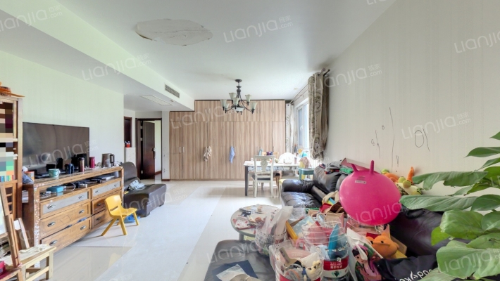 ParkTower景杉二手房实景图