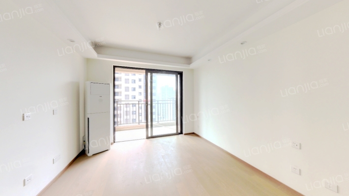 悦峰府二手房实景图