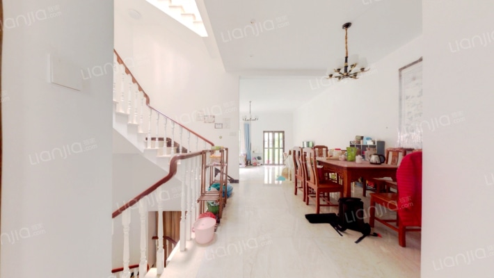 中海香樟墅二手房实景图