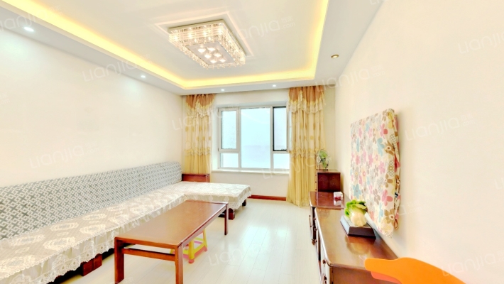 万科城二手房实景图