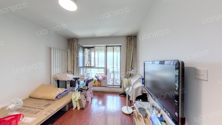 万科城三期二手房实景图