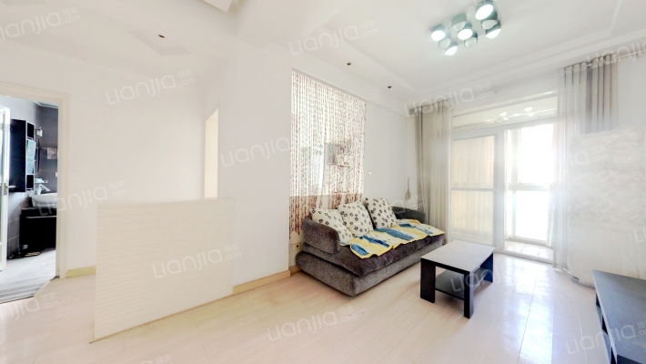 泰合百花公园二手房实景图