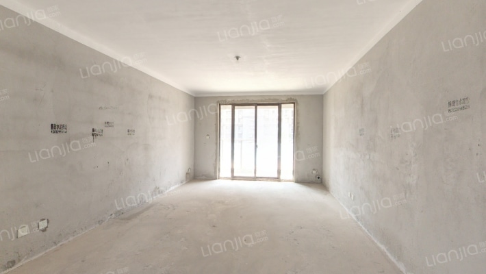 上路新居二手房实景图