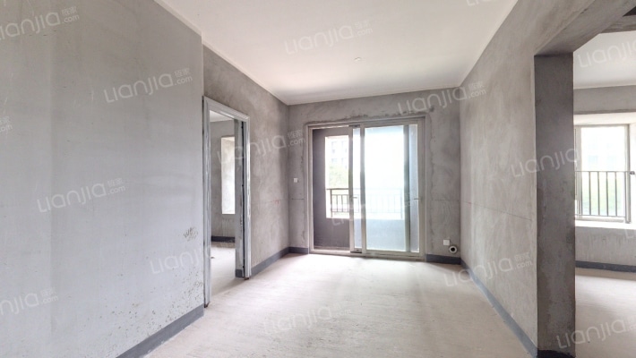 格力两江总部公园1期(聆湖居)二手房实景图