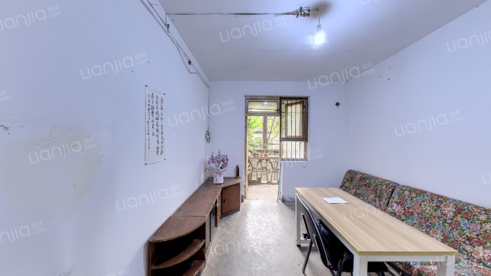 十二桥路16号附2号二手房实景图