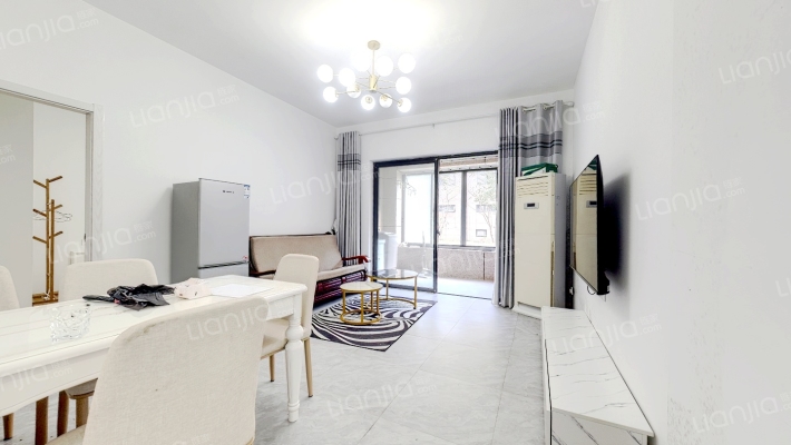 湖山香颂湾二手房实景图