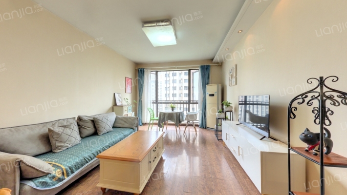 公园天下二手房实景图