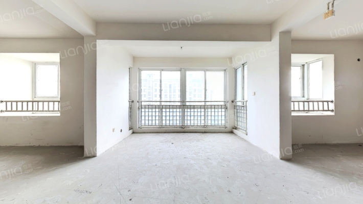 塍丰社区二手房实景图