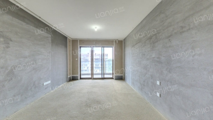 鸿荣源熙园山院二手房实景图