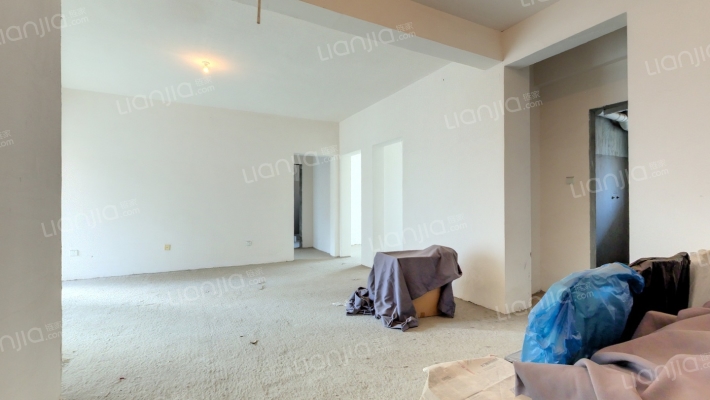 宏瑞阳光郦城二手房实景图