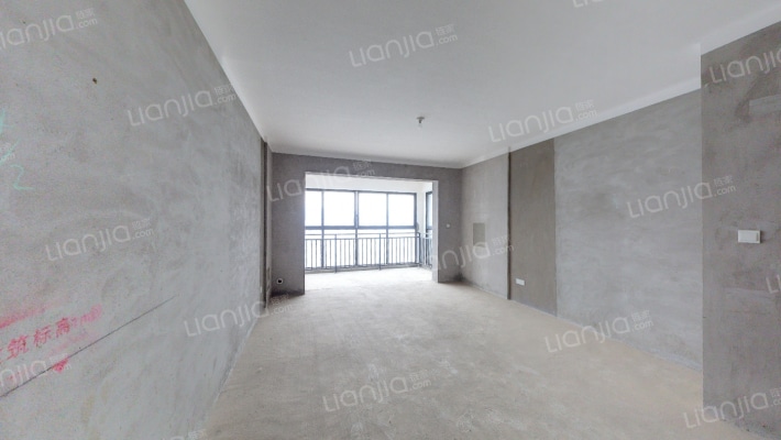 中建梅溪湖中心二手房实景图
