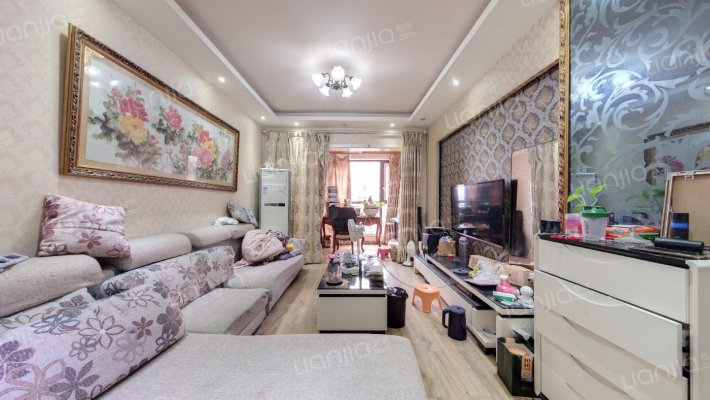 银锣湾二手房实景图