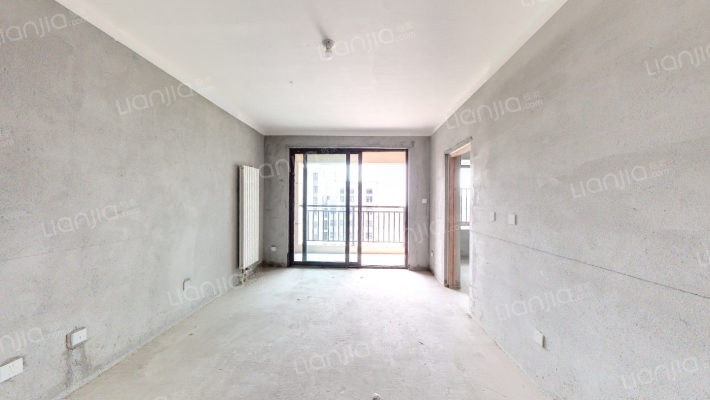 湖畔文苑二手房实景图