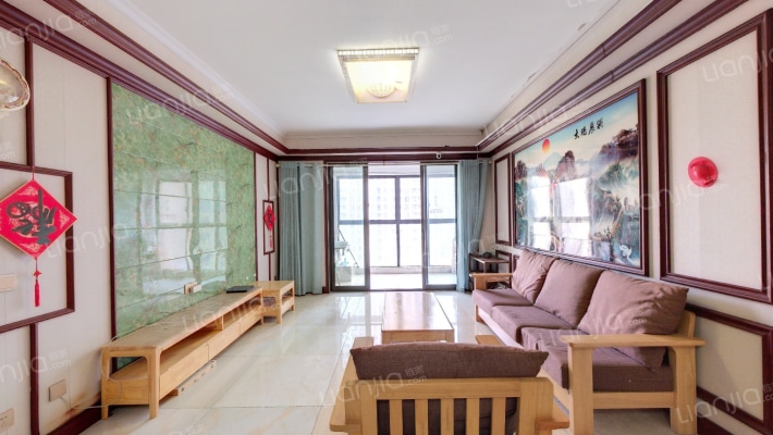 金茂梅溪湖二手房实景图