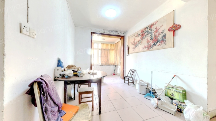 北湖街黄菱苑二手房实景图